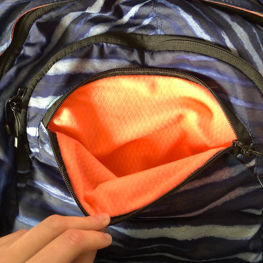 Nike Backpack - Picture 4 of 8